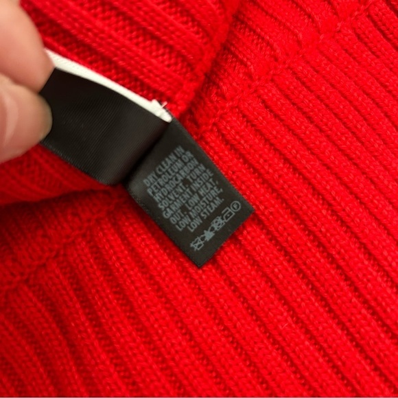 St. John Stretch Ribbed Wool Skirt - Picture 7 of 7